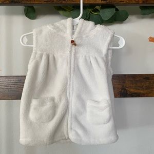 cute baby vest. 18 months. carters